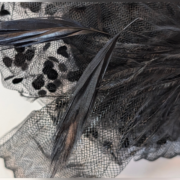 Vintage Style Head Piece. 1950's Style - Picture 7 of 11